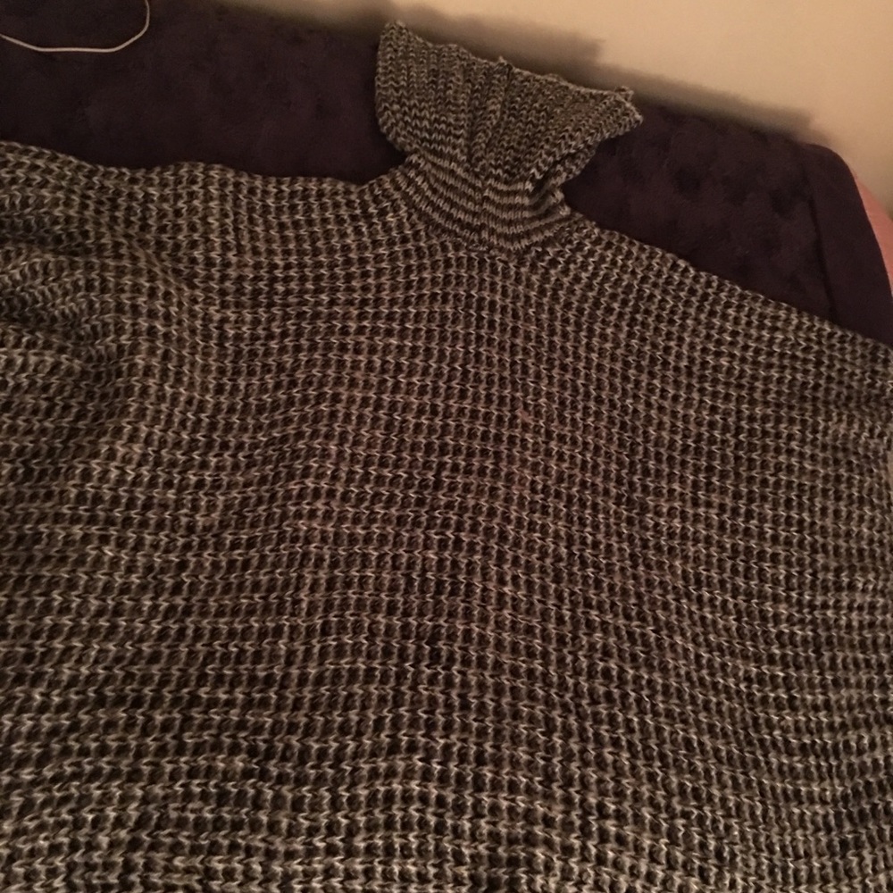 OS Fits All 🌸 Box Poncho - Picture 4 of 6